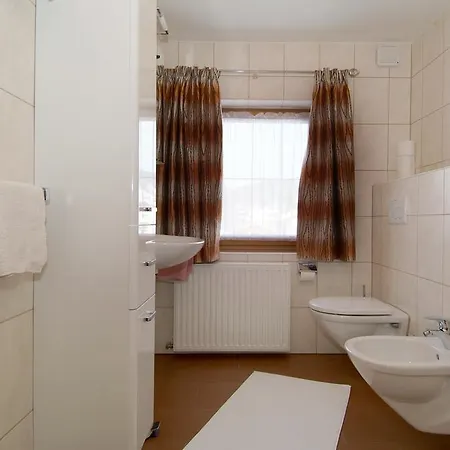 Gasthuis Gaestehaus Wanker Ehrwald