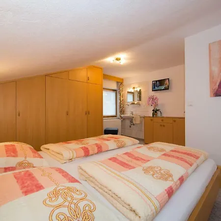Gasthuis Gaestehaus Wanker Ehrwald