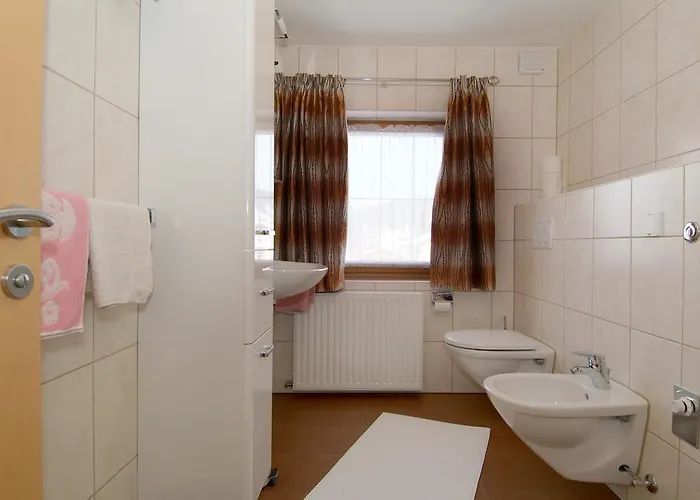 בית הארחה Gaestehaus Wanker הרוואלד