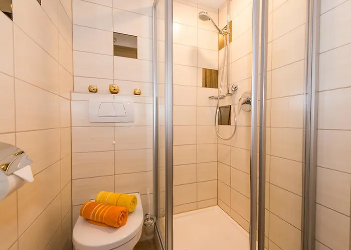 בית הארחה Gaestehaus Wanker