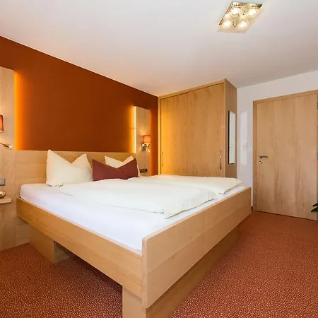 ゲストハウス Gaestehaus Wanker